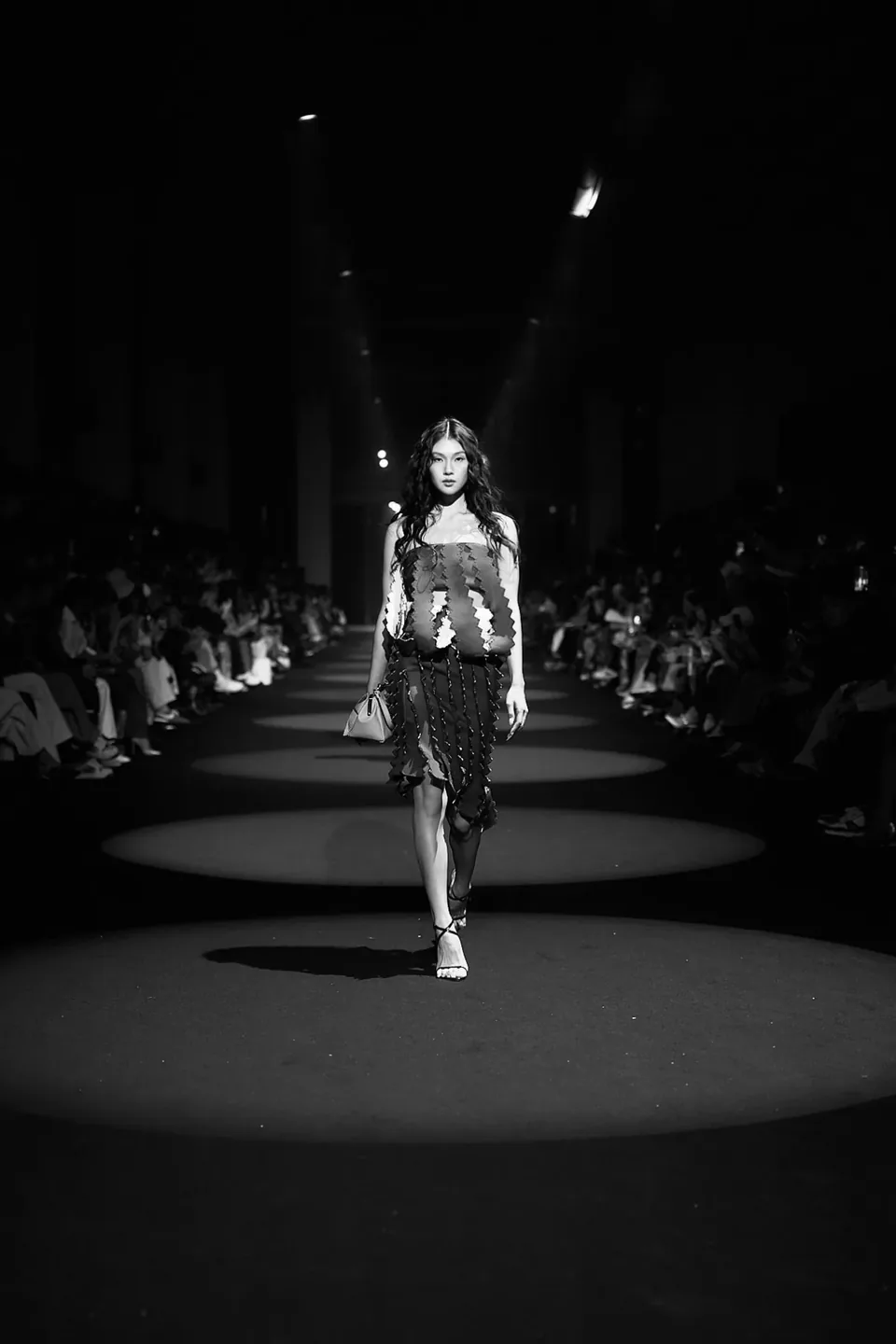 Zeng Ziyu — ผลงานแฟชั่น